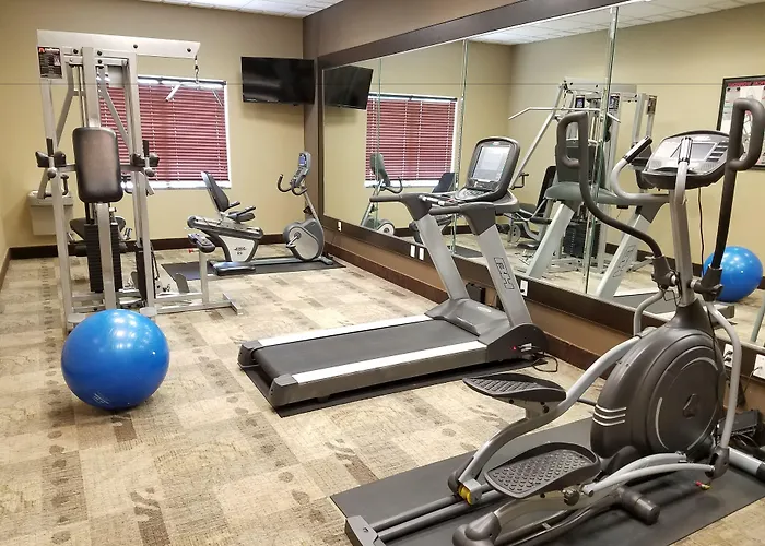 Best Western Plus Texoma Hotel & Suites