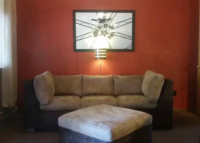 The Gold Lodge