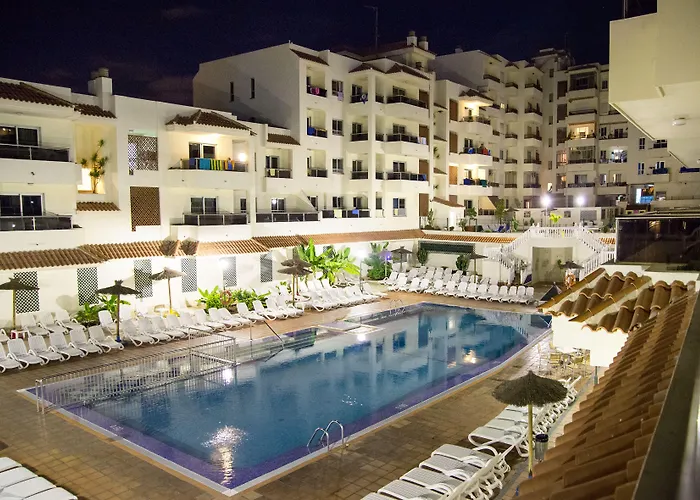 Apartamentos Oro Blanco