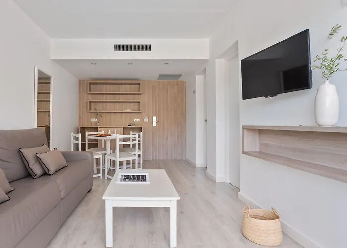 Puerto Azul Suite Hotel