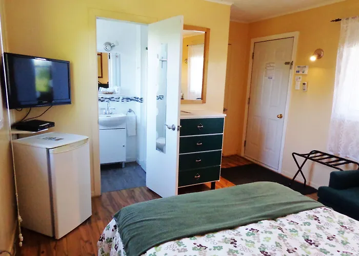 Waterloo Motels