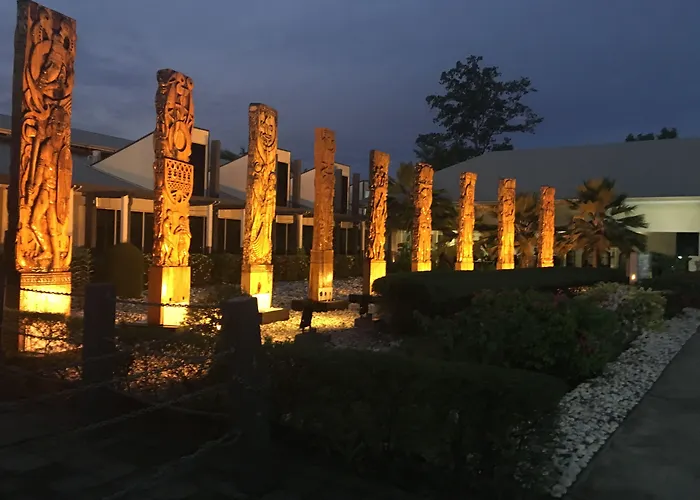 Heritage Park Hotel