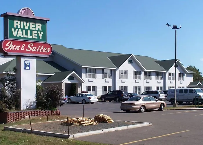 River Valley Inn & Suites