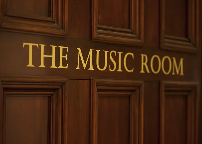 The Bass And Barrel
