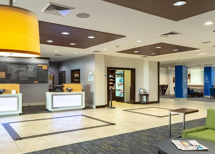 Holiday Inn Express & Suites Houston South - Pearland By Ihg