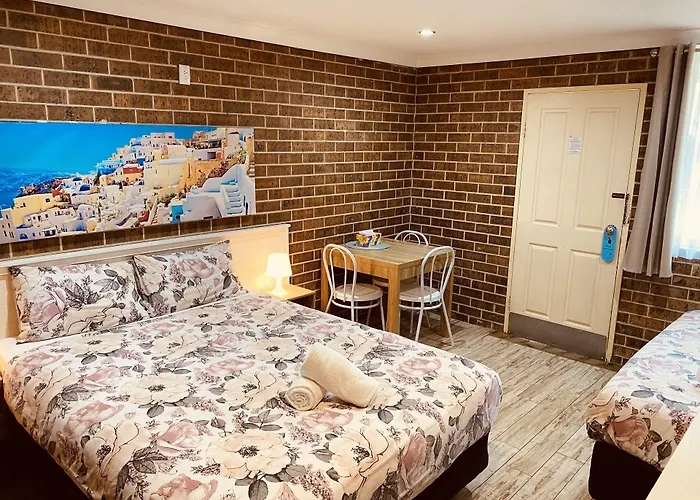 Buccaneer Motel