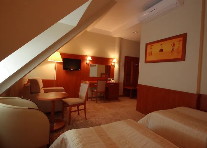 Hotel Sahara