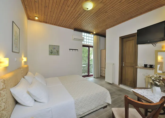 Dryades & Orion Hotel