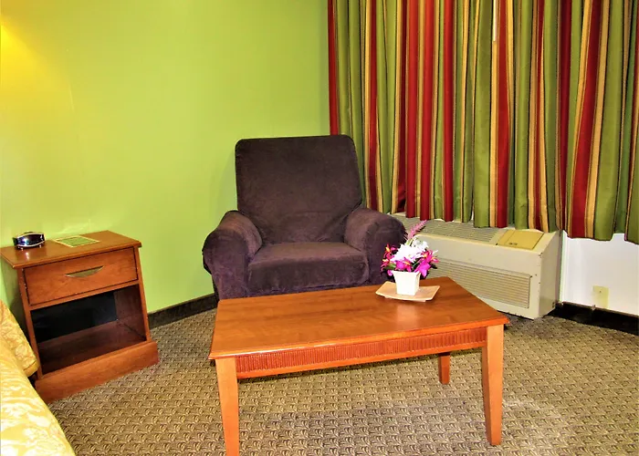 Capri Motel