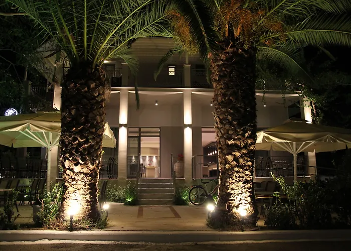 Achilles Hotel