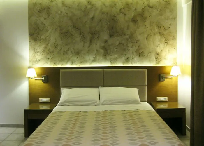 Hotels in Methoni (Messenia)