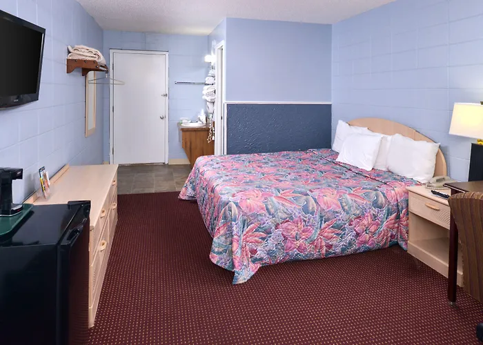 Americas Best Value Inn & Suites Branson - Near The Strip