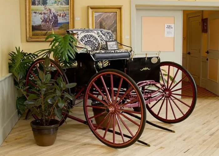 Windsor Hotel&Restaurant