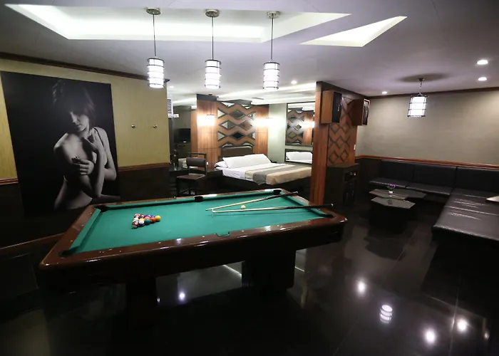Victoria Court North Edsa