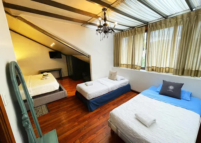 Hotel Azul De La Plaza By Chat Noir