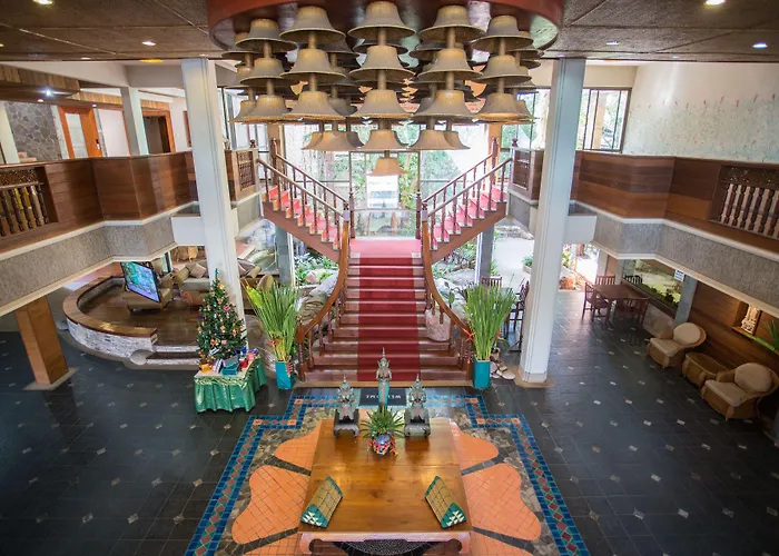 100 Islands Resort & Spa