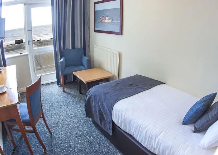 Sandbanks Hotel