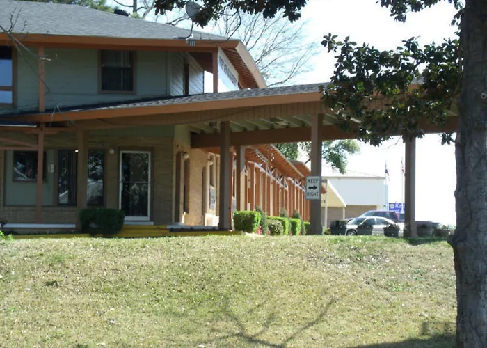Woodlawn Hills Motel