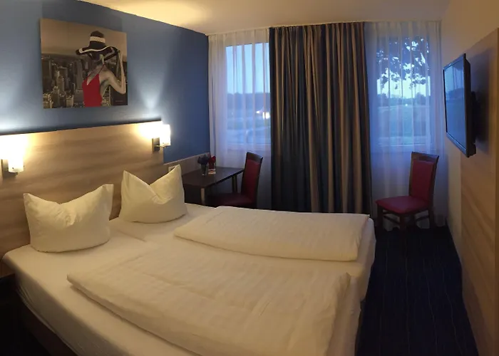 Motel 44