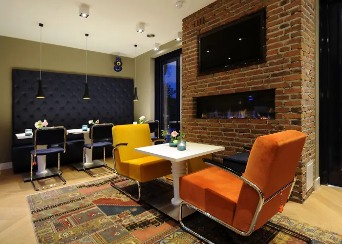 Blue Mansion Hotel