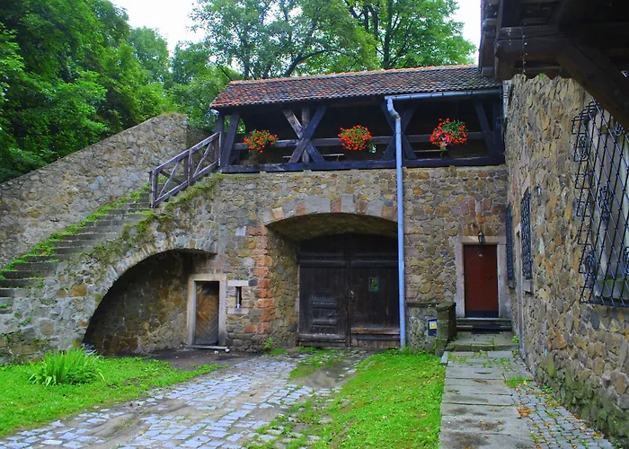Hotel Przy Oslej Bramie - Zamek Ksiaz