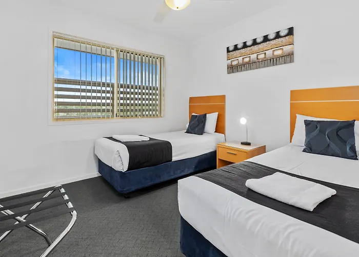 Browns Plains Motor Inn