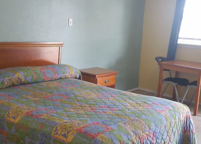 Catalina Motel