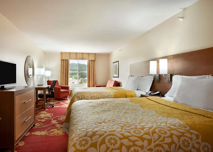 Days Inn & Suites By Wyndham Caldwell