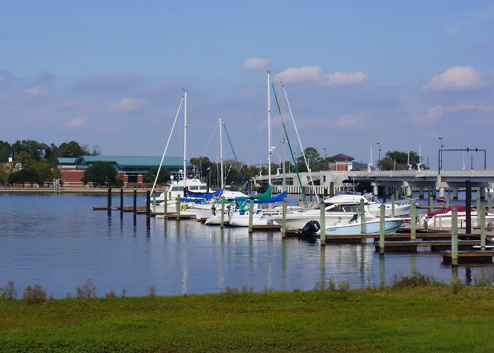 Bridgepointe Hotel & Marina