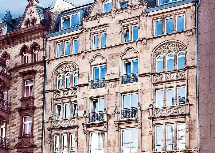 Five Elements Hostel And Capsules Frankfurt