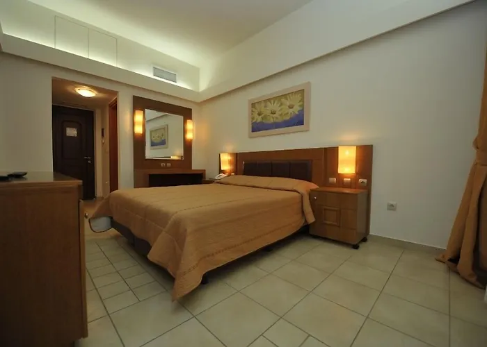 Pheia, Vriniotis Resorts