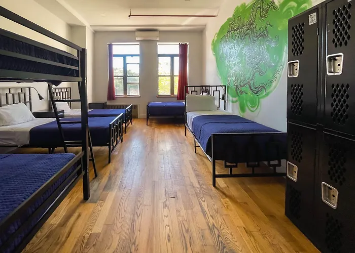 Ny Moore Hostel