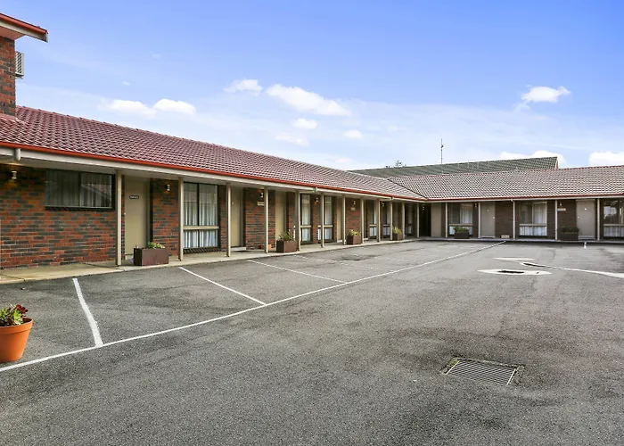 Elm Tree Motel