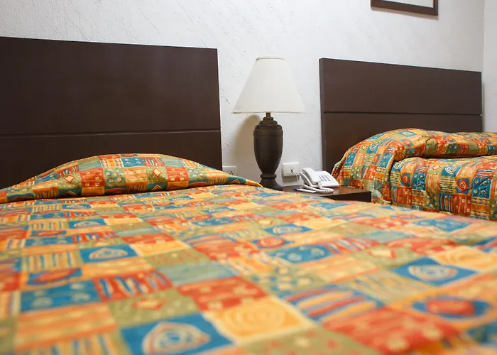 Hotel Fiesta Versalles