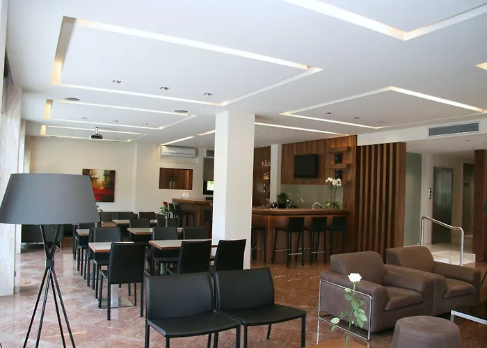 Alexakis Hotel & Spa