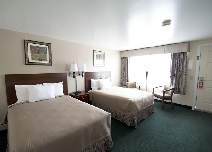 Travelers Inn