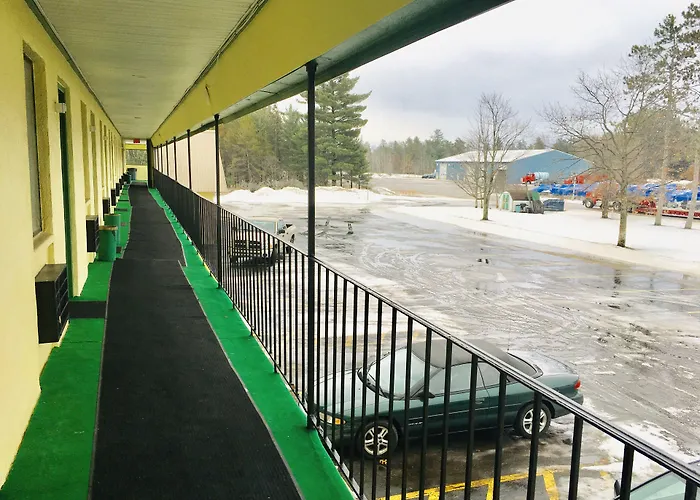Granada Inn Motel - Kalkaska