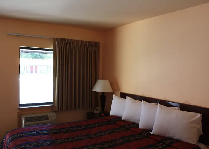 Gold Trail Motor Lodge