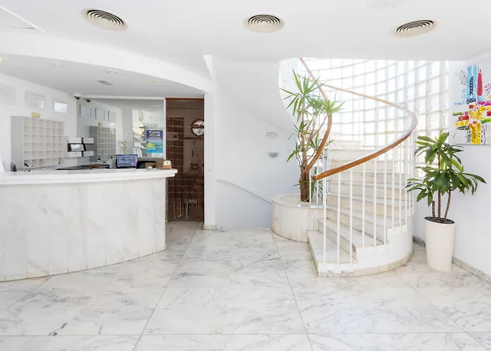 Hostal Molins Park