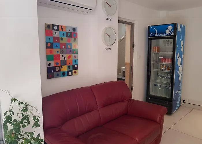 Le Maje Hostel