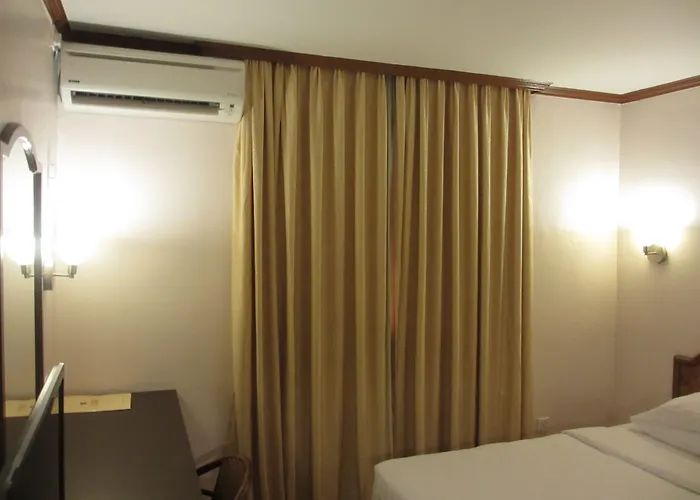 Sanbay Hotel