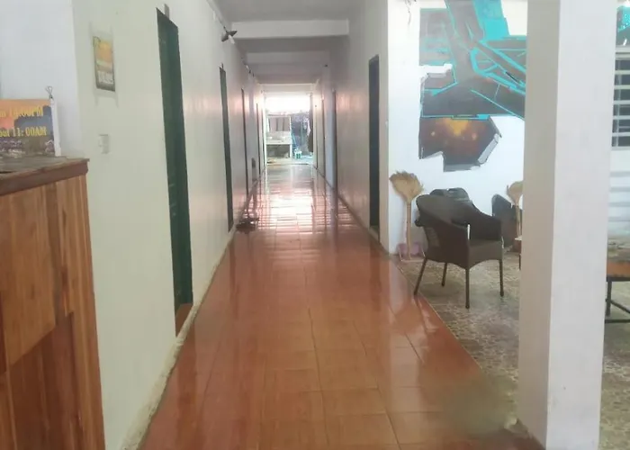 Vang Vieng Lily Backpackers Hostel