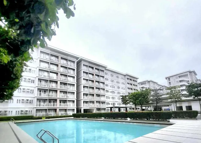 Trees Residences Staycation