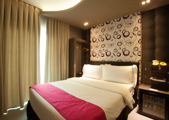 Eloisa Royal Suites