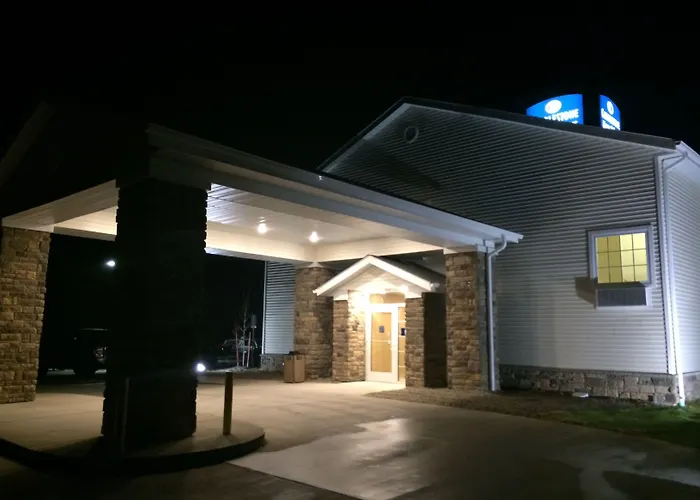 Cobblestone Hotel & Suites - Punxsutawney