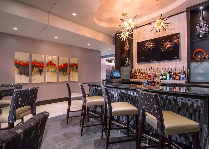 Fairfield Inn & Suites By Marriott Boston Cambridge