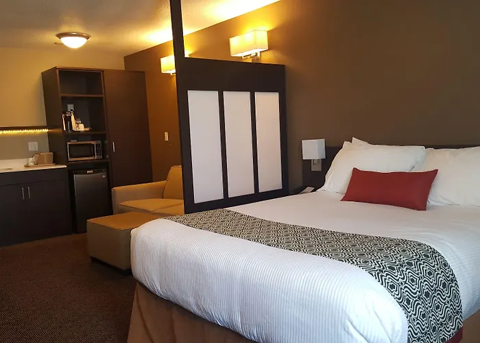Microtel Inn & Suites By Wyndham Whitecourt