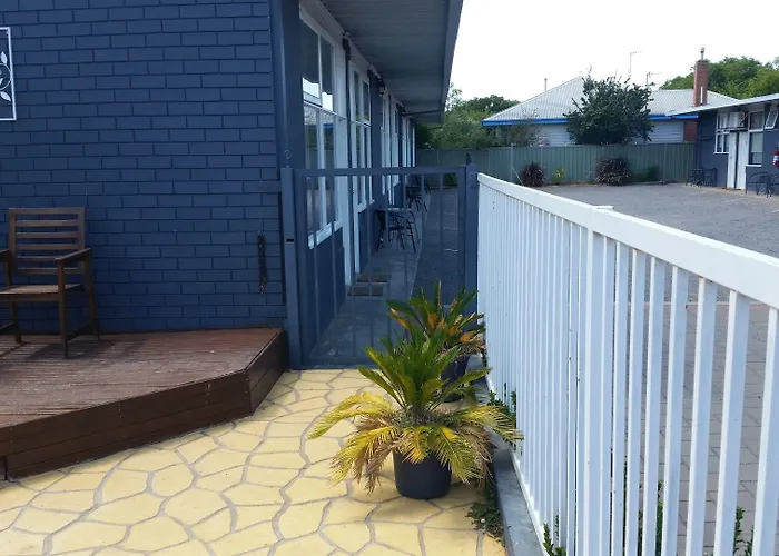 Sun Centre Motel