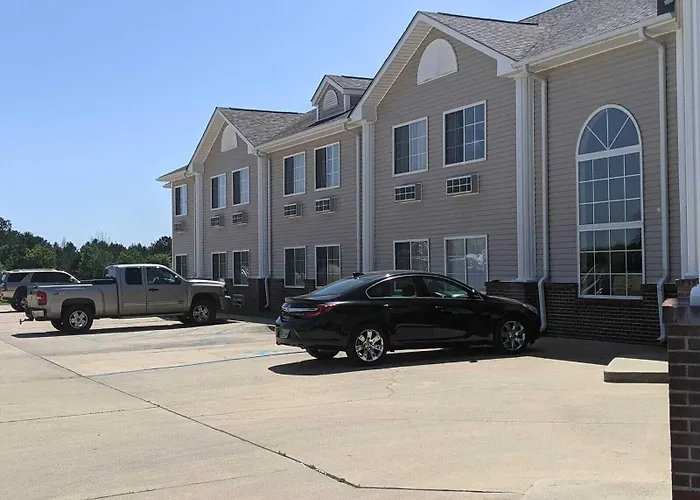 Heritage Inn And Suites