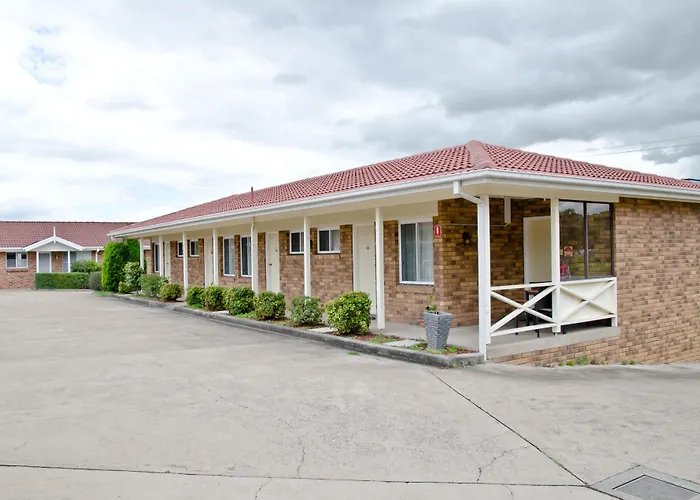Baybrook Motor Inn